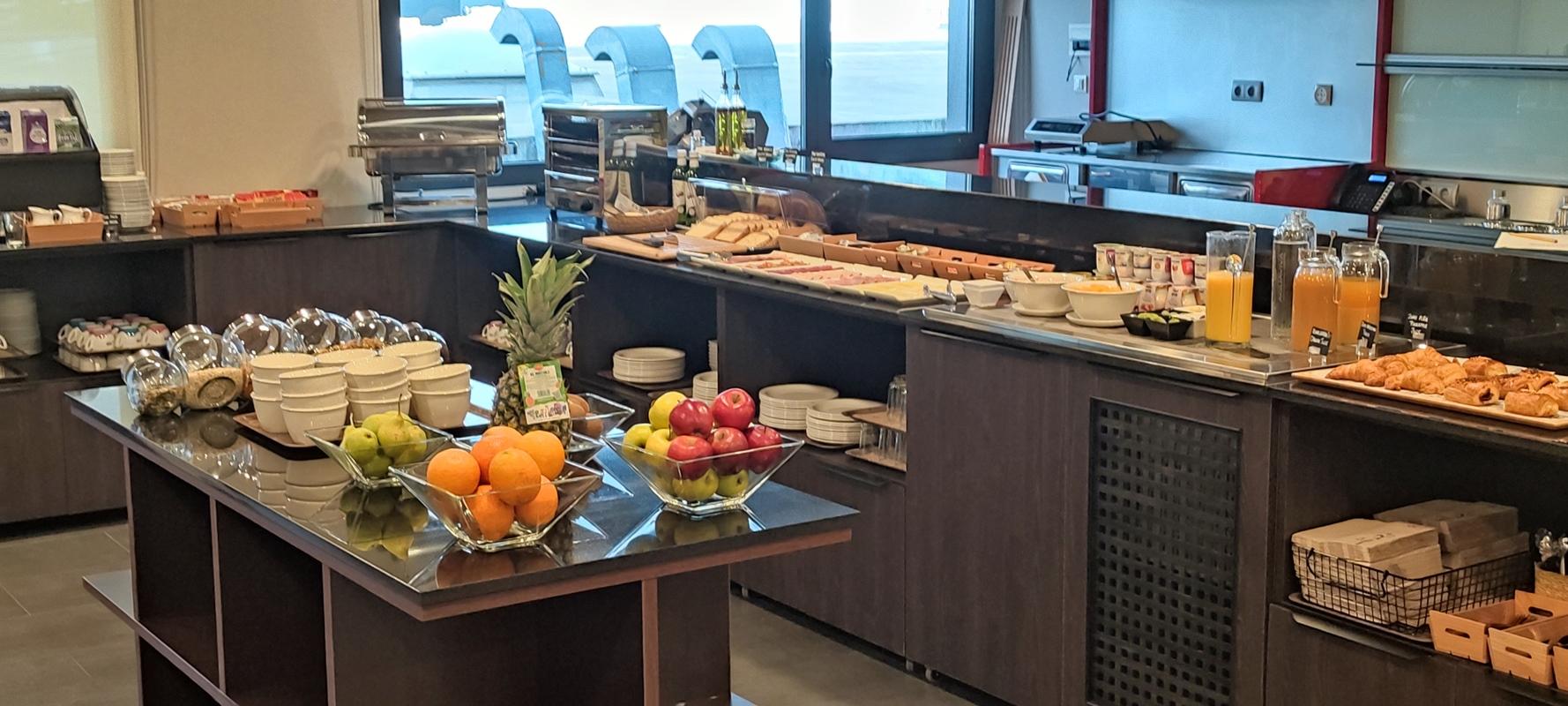 Hotel Apartamentos San Fermin Pamplona Eksteriør billede
